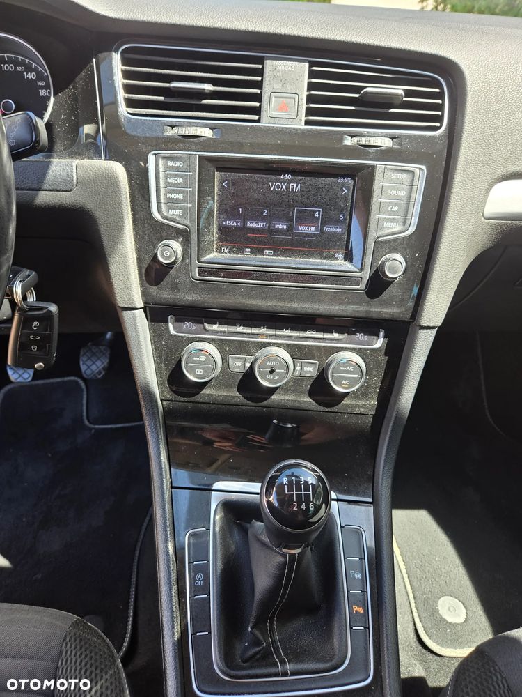 Volkswagen Golf 1.2 TSI BlueMotion Technology Cup - 19