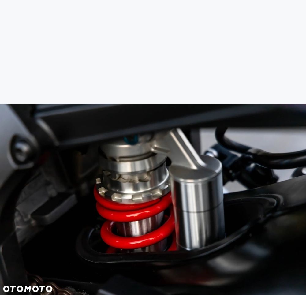 Yamaha R6 - 5