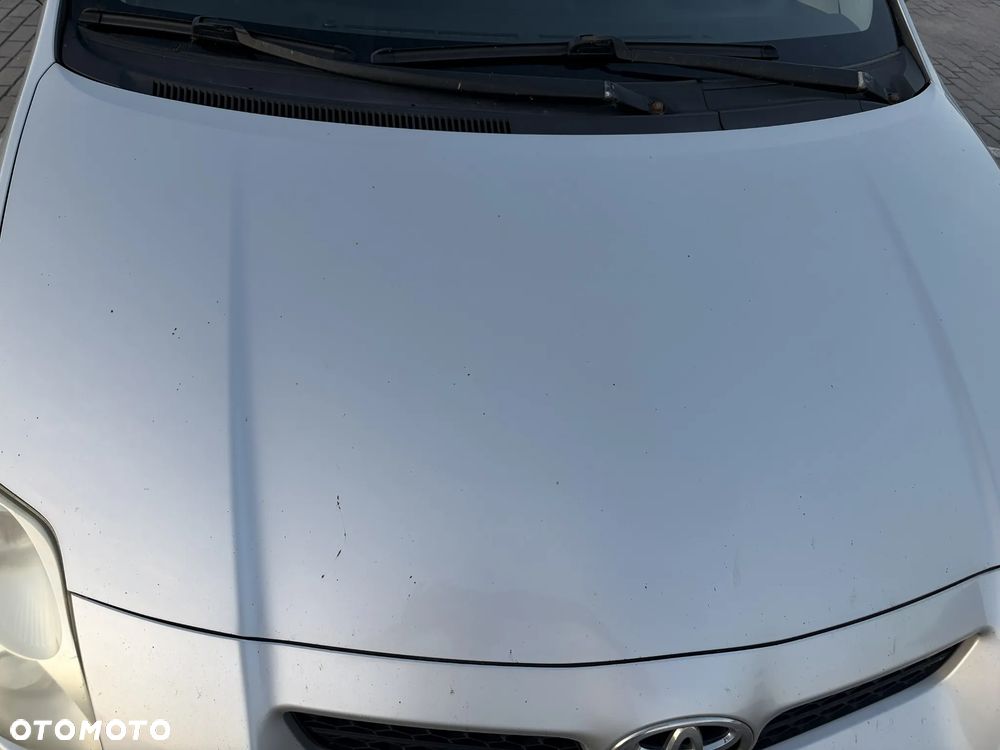 Toyota Auris 1.4 D-4D - 10