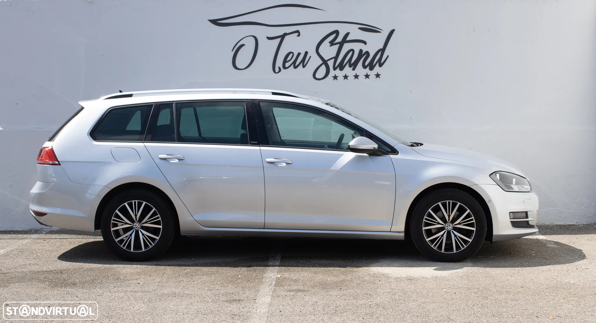 VW Golf Variant 1.6 TDi BlueMotion Allstar - 3