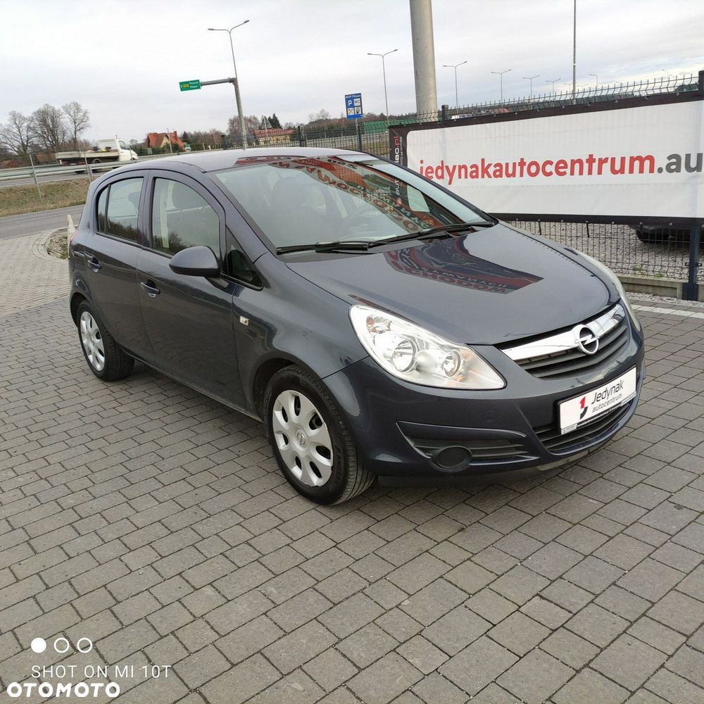 Opel Corsa - 1