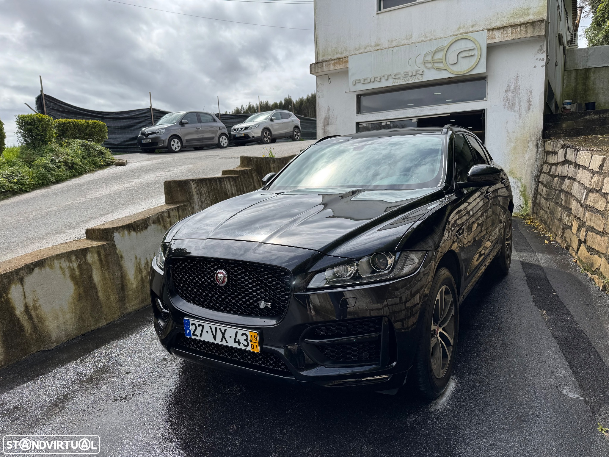 Jaguar F-Pace 2.0 i4D R-Sport AWD Aut. - 2