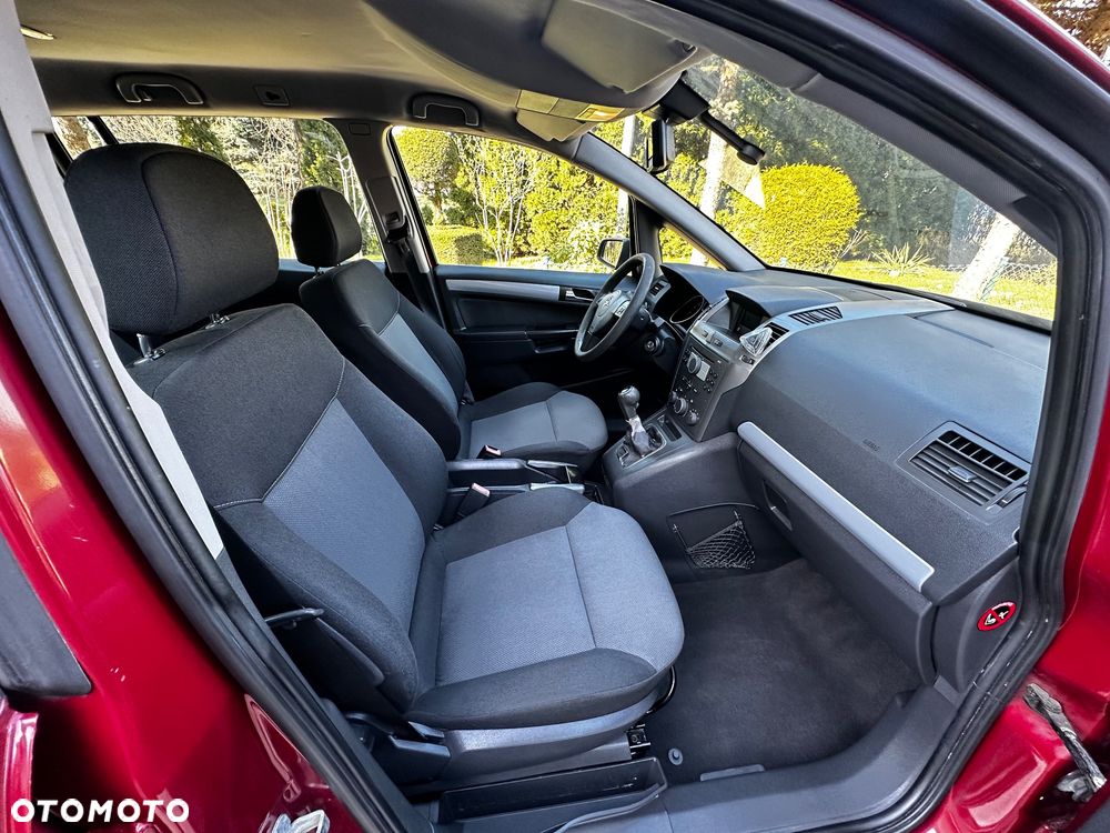 Opel Zafira 2.2 Innovation - 6
