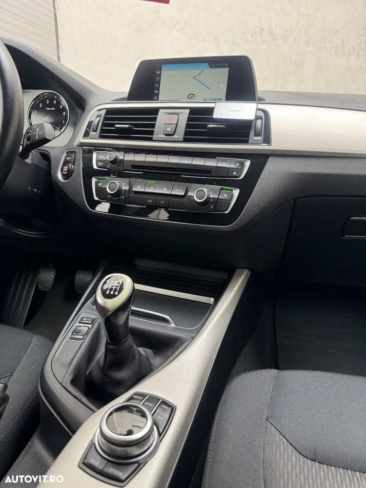 BMW Seria 1 - 12