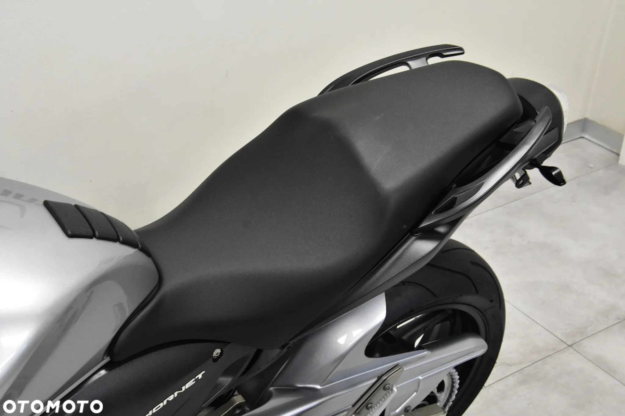 Honda CB - 15