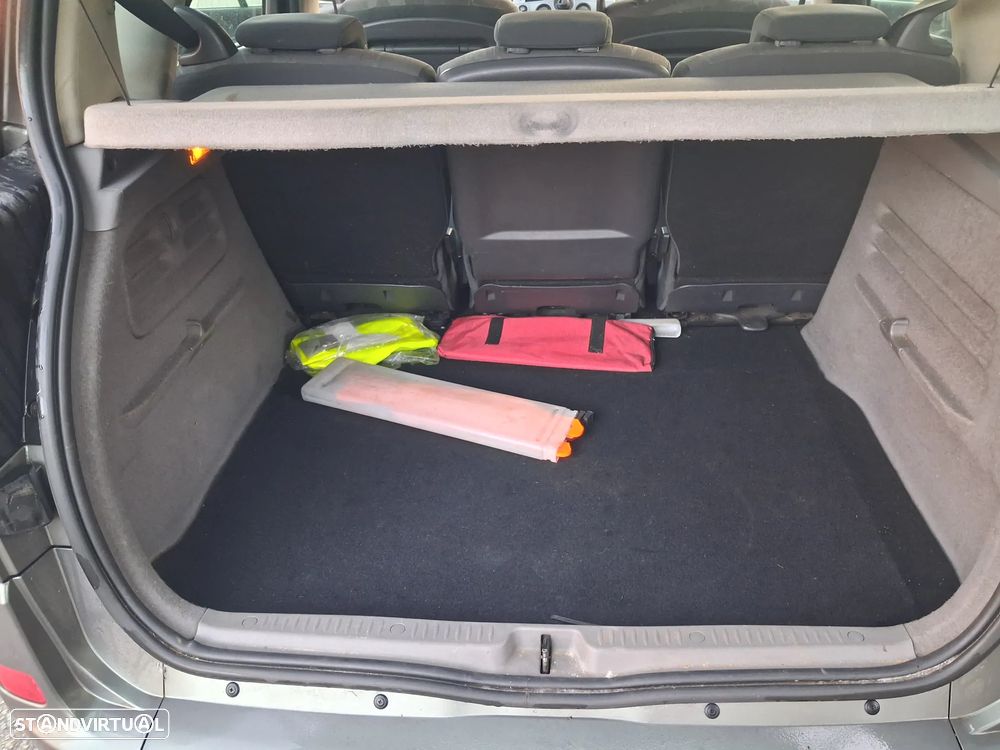 Renault Scénic 1.5 dCi Confort - 7