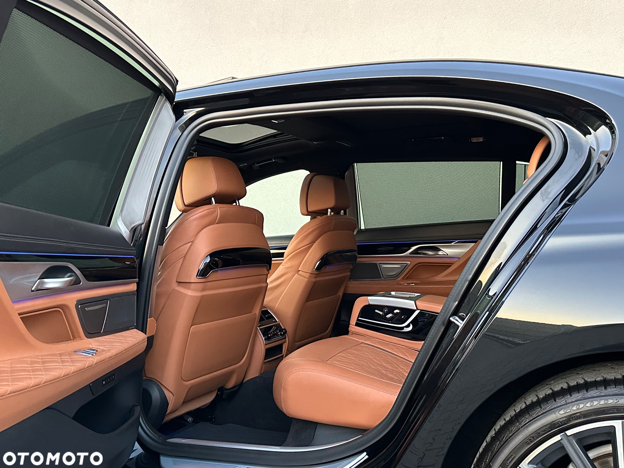 BMW Seria 7 740Ld xDrive sport - 25