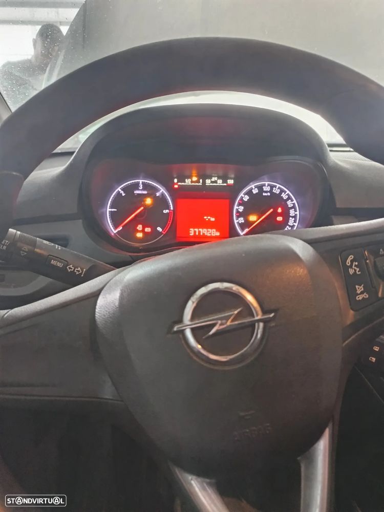 Opel Corsa 1.3 CDTI City - 9
