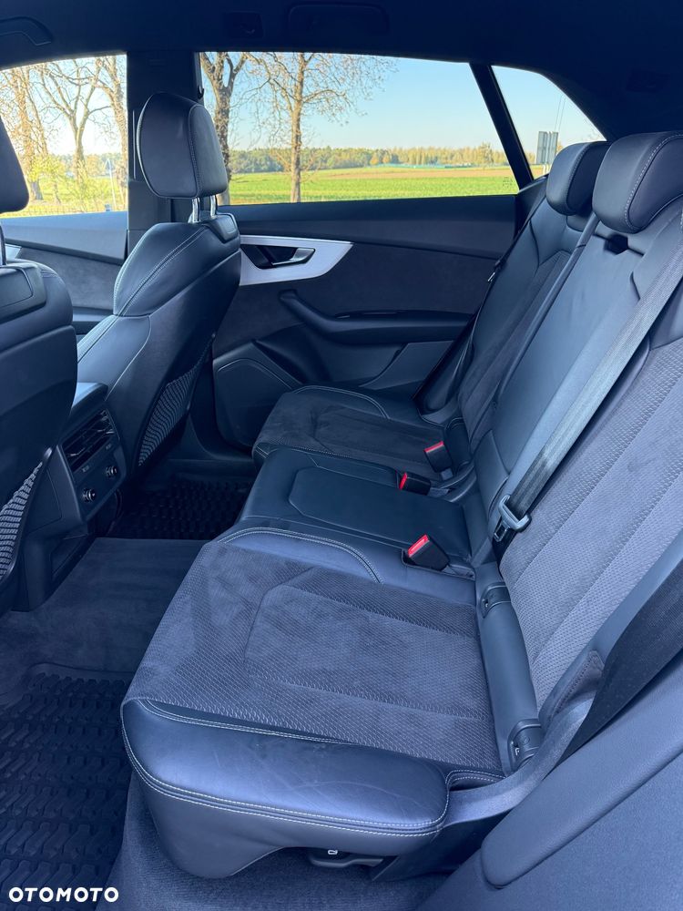 Audi Q8 50 TDI mHEV Quattro Black Edition Tiptronic - 7