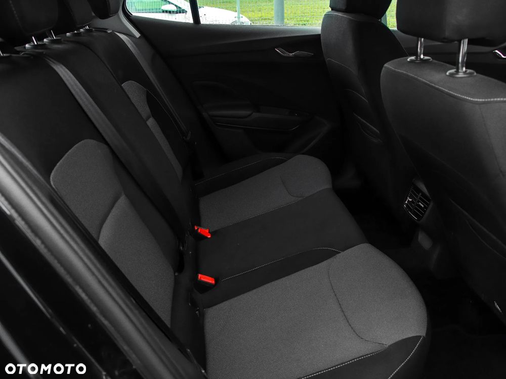 Skoda Fabia 1.0 TSI Selection DSG - 12