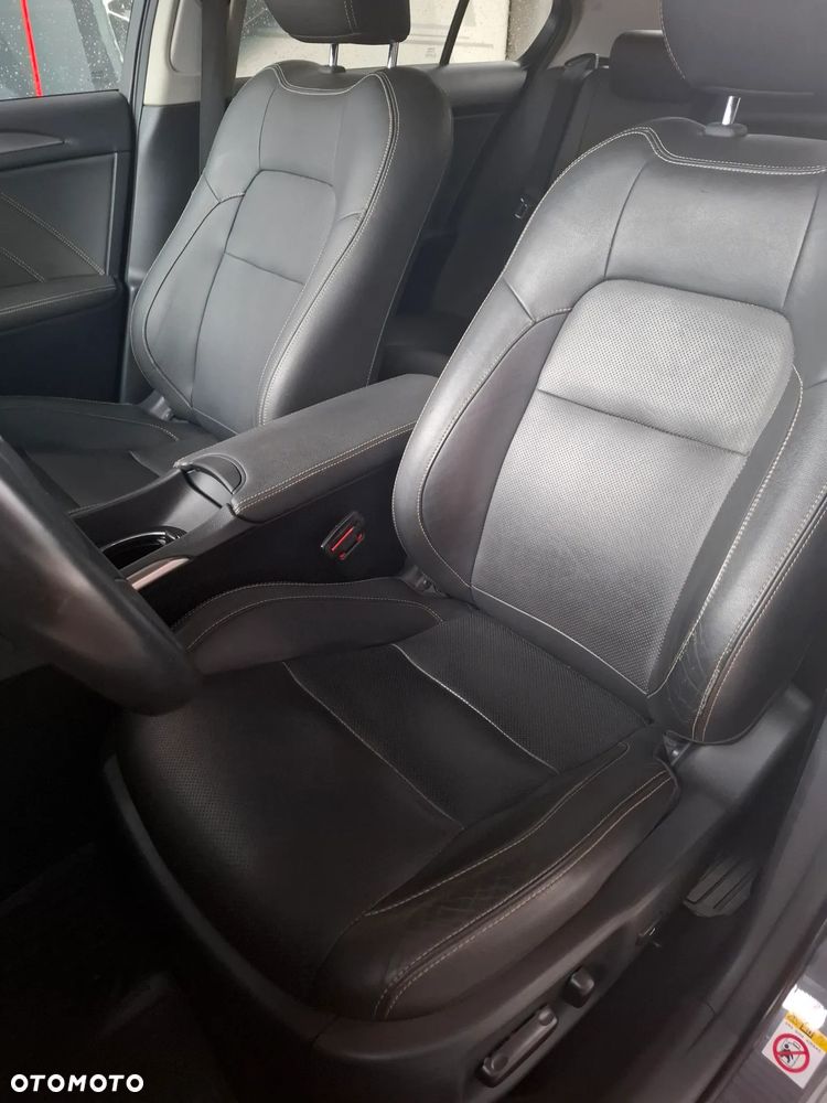 Toyota Avensis 1.8 Prestige - 12