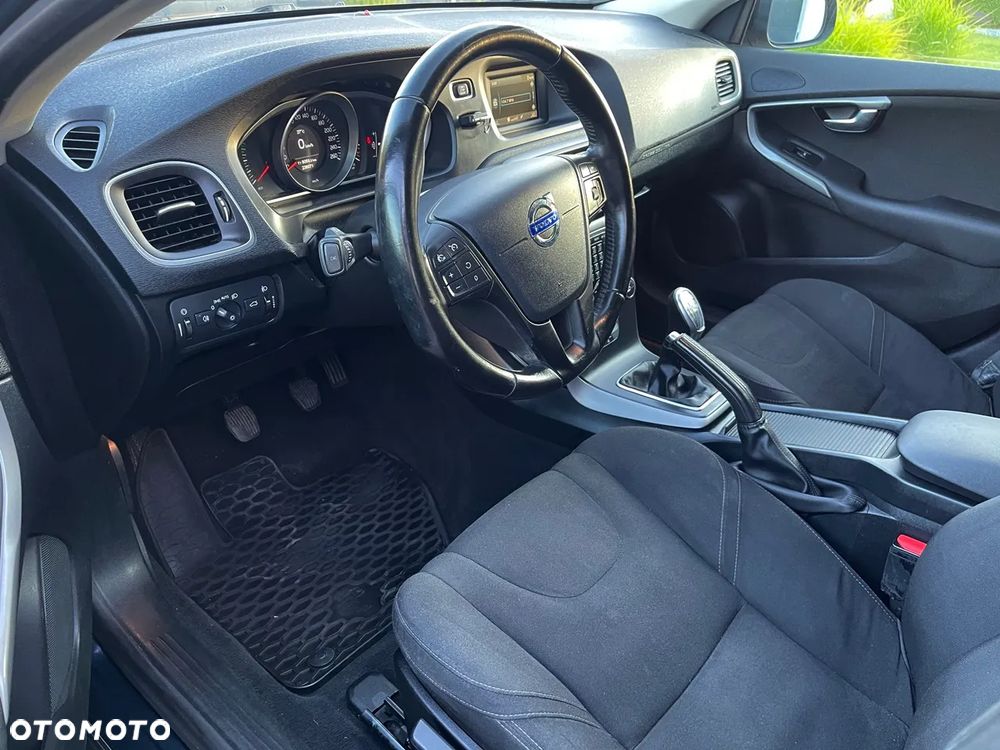 Volvo V40 Cross Country D3 - 13