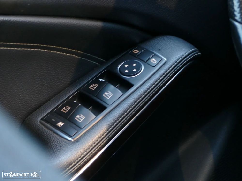 Mercedes-Benz CLA 200 CDi Urban Aut. - 27