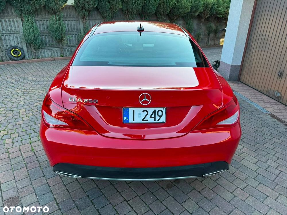 Mercedes-Benz CLA 250 7G-DCT Peak Edition - 6