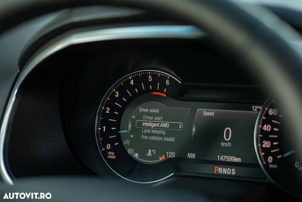 Ford Edge 2.0 TDCi Powershift Sport - 39