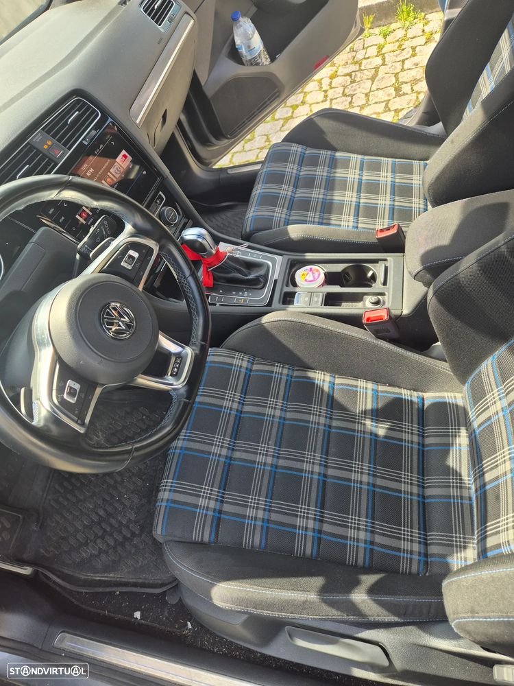 VW Golf 1.4 GTE Plug-in - 7