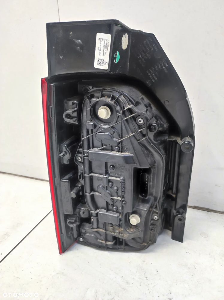 LAMPA PRAWA TYŁ TYLNA VW TRANSPORTER T6 LIFT - 6