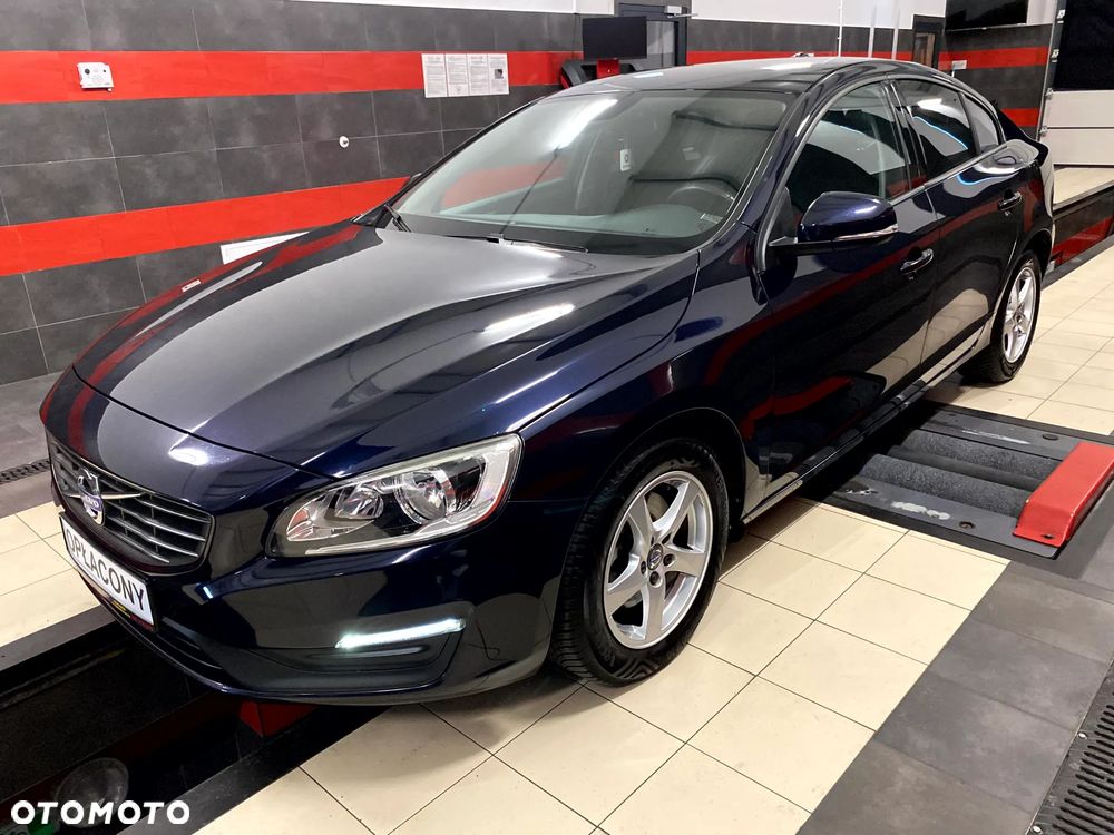 Volvo S60 D3 Momentum - 6