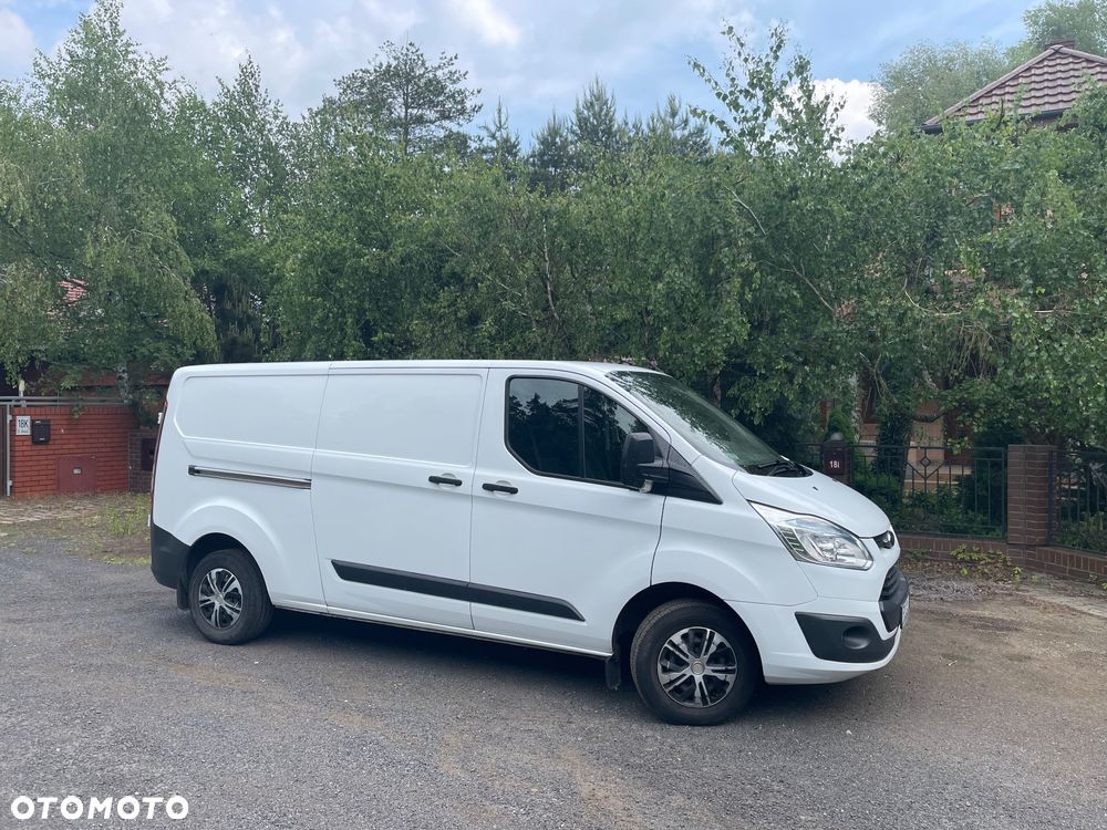 Ford TRANSIT CUSTOM - 3