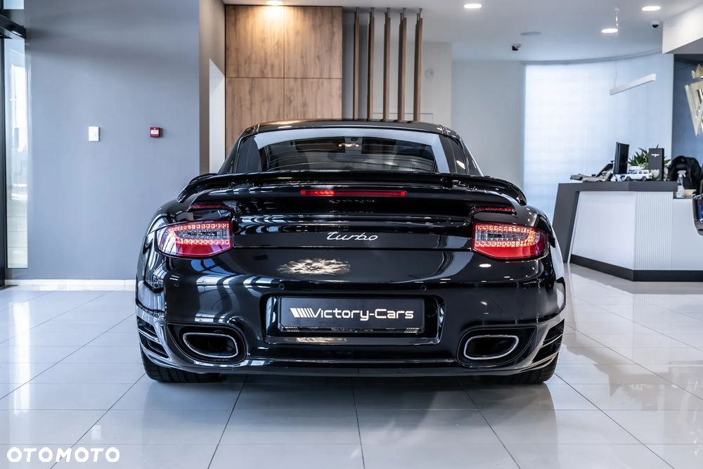 Porsche 911 Turbo PDK - 7