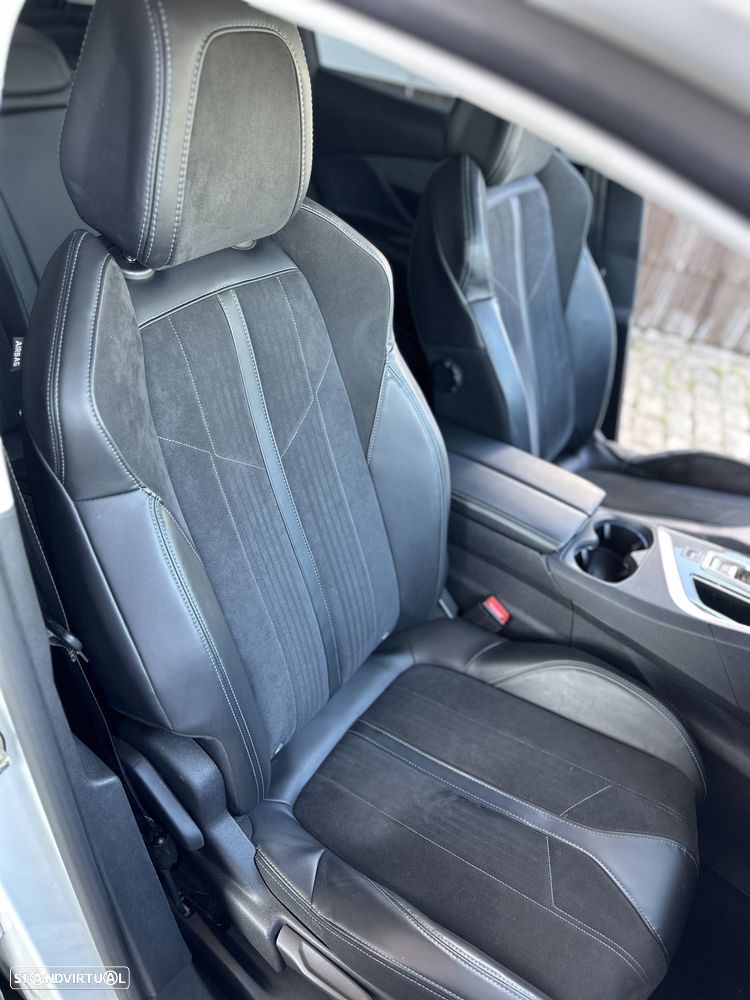 Peugeot 3008 PureTech 130 Stop & Start GPF EAT8 Crossway - 15