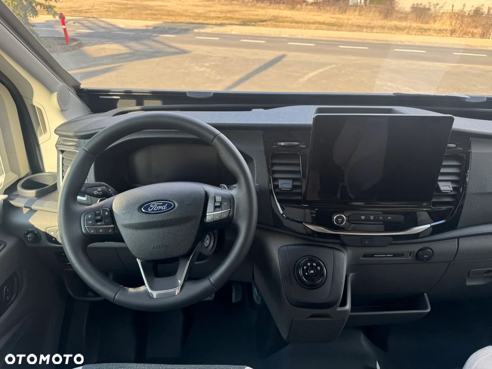 Ford Chausson 627 Titanium Line - 15