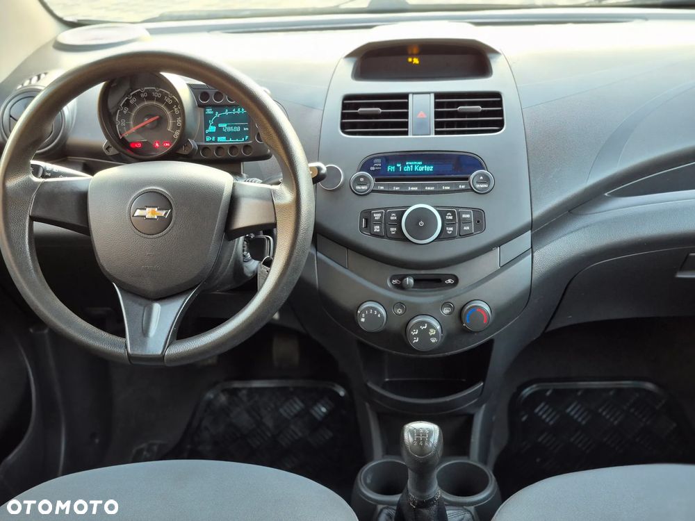 Chevrolet Spark 1.0 LT - 16