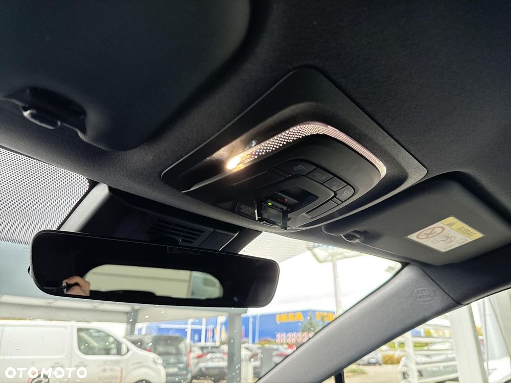 Toyota Corolla 2.0 Hybrid GR Sport Dynamic - 26