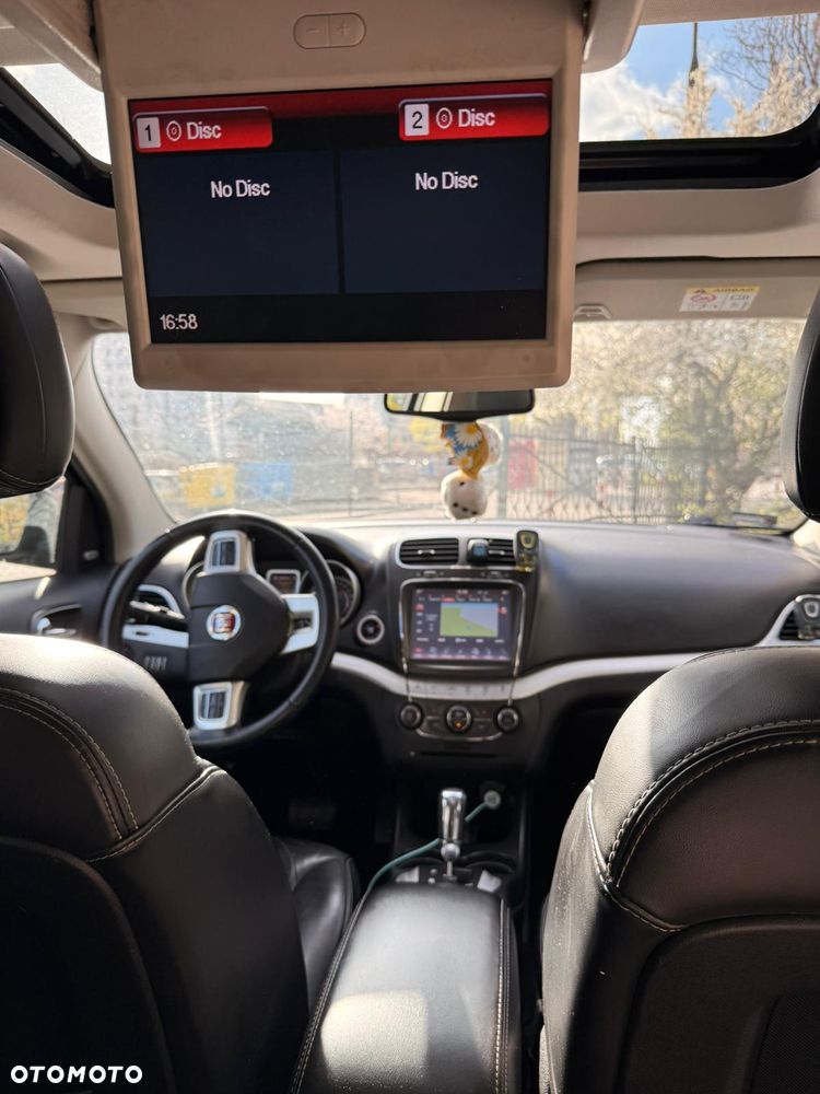 Fiat Freemont 2.0 Multijet Lounge AWD - 12