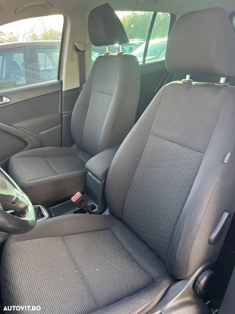 Volkswagen Tiguan - 8