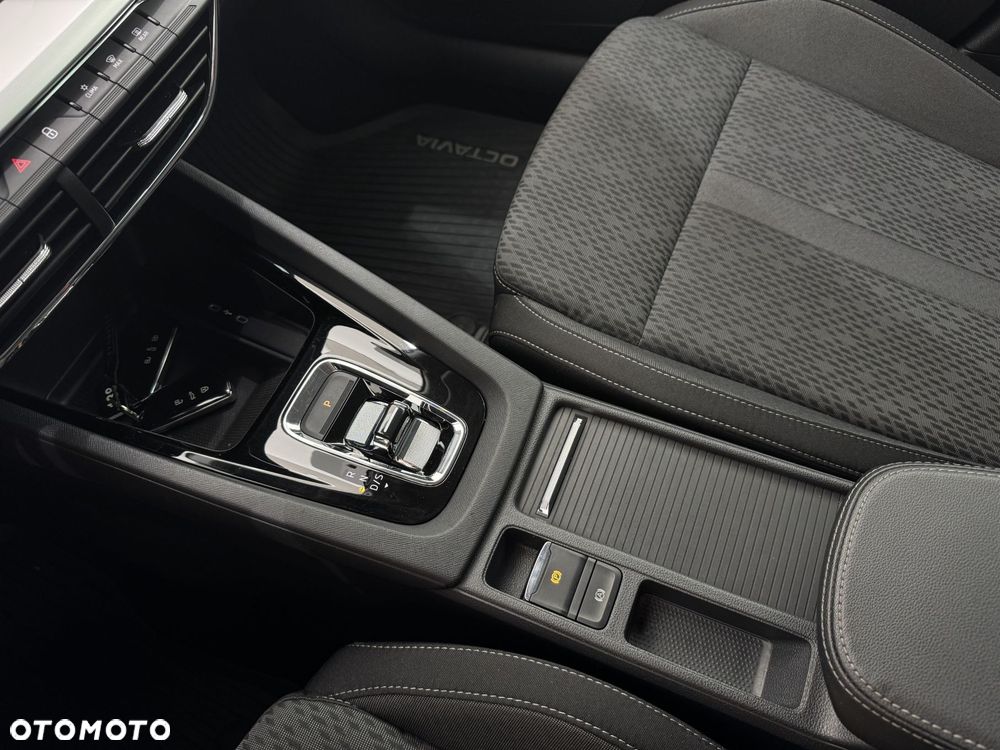 Skoda Octavia - 25