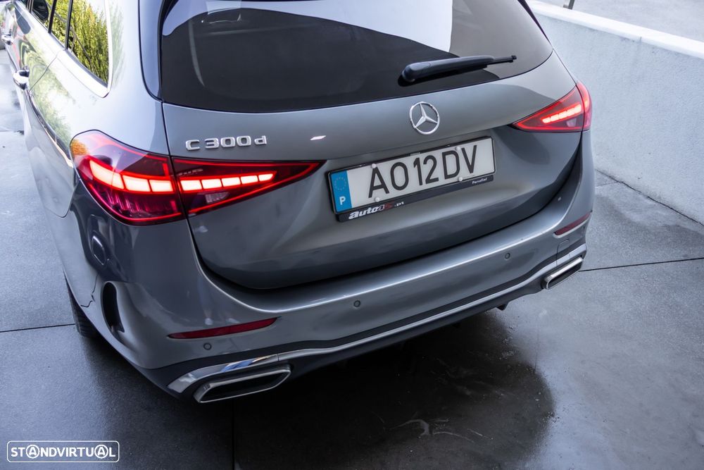 Mercedes-Benz C 300 d AMG Line - 13