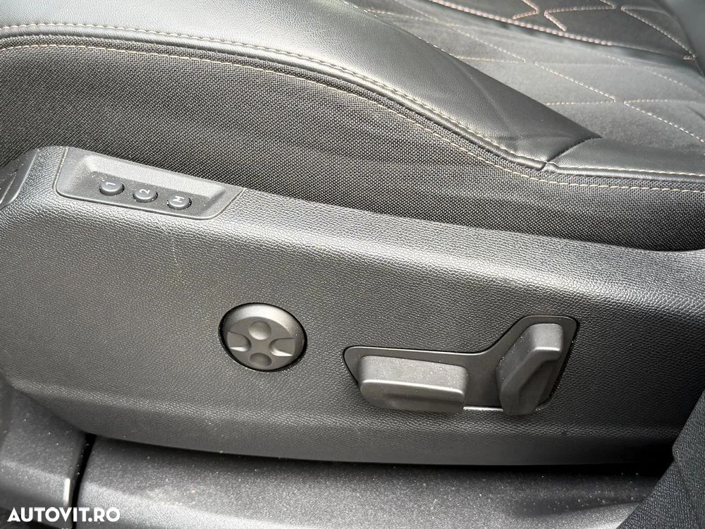 Peugeot 5008 2.0 BlueHDI s&s EAT8 GT - 14