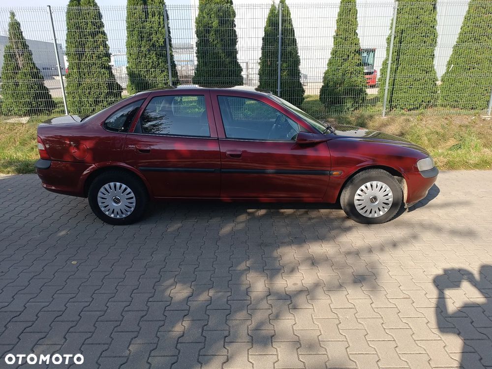 Opel Vectra - 9