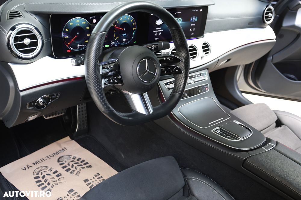 Mercedes-Benz E 300 4MATIC Aut. - 21