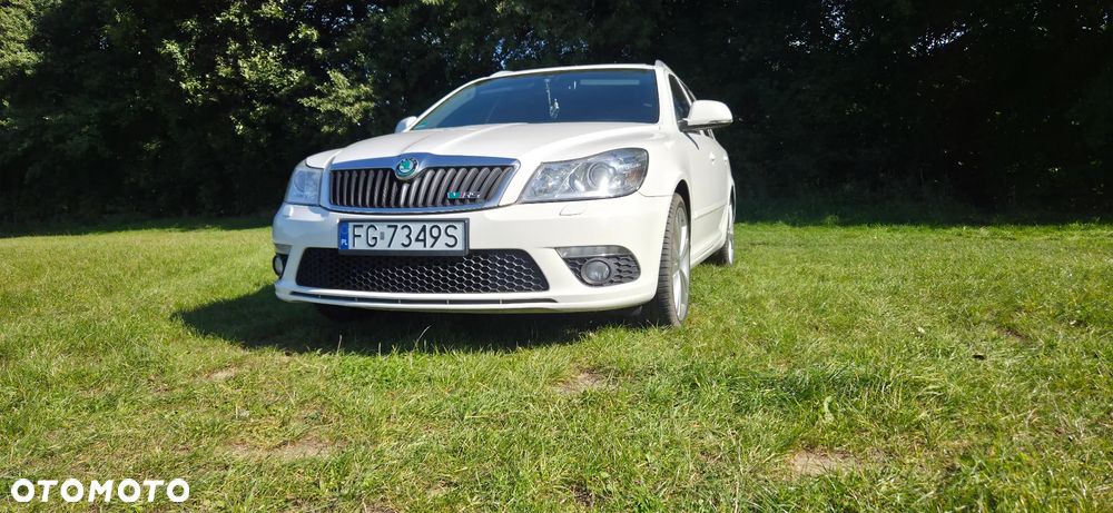 Skoda Octavia 2.0 TDI DPF RS DSG - 6