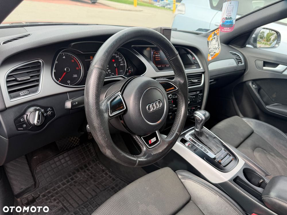 Audi A4 Avant 2.0 TDI Quattro S tronic - 8