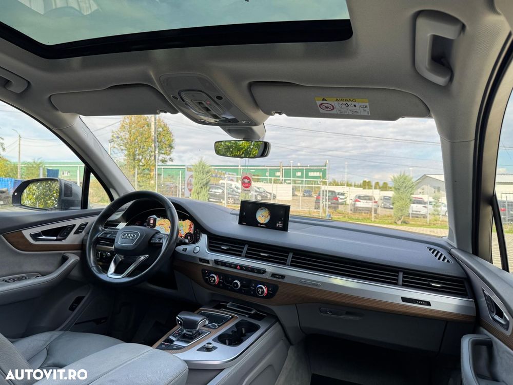 Audi Q7 - 8