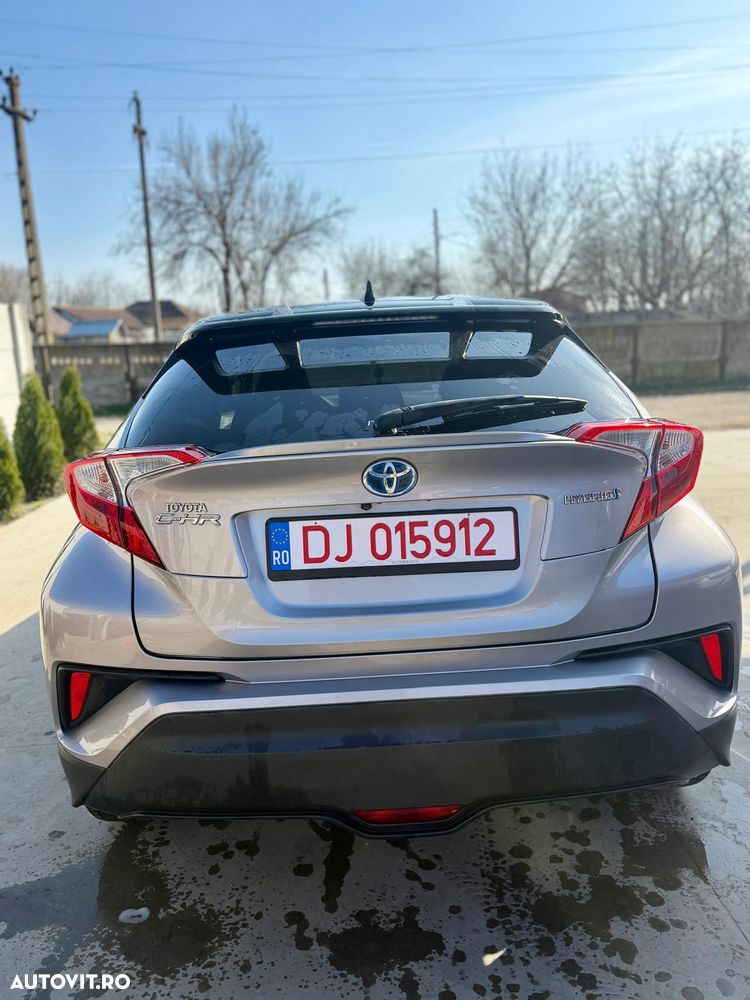 Toyota C-HR 1.8 HSD 4x2 CVT C-ult - 3