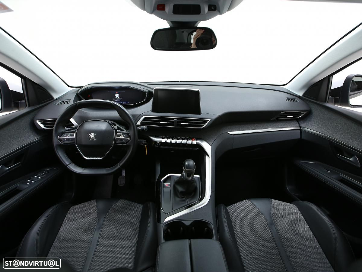 Peugeot 3008 1.5 BlueHDi Allure - 6