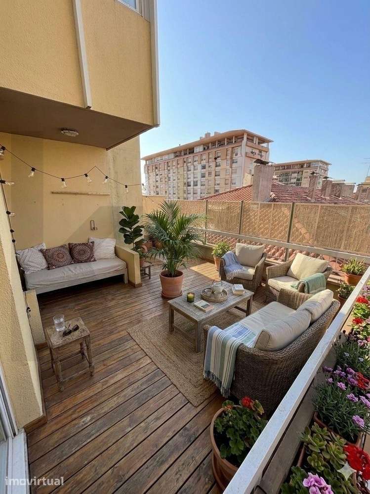 T3 com terraço privativo no coração das Avenidas Novas, Lisboa - Grande imagem: 2/32