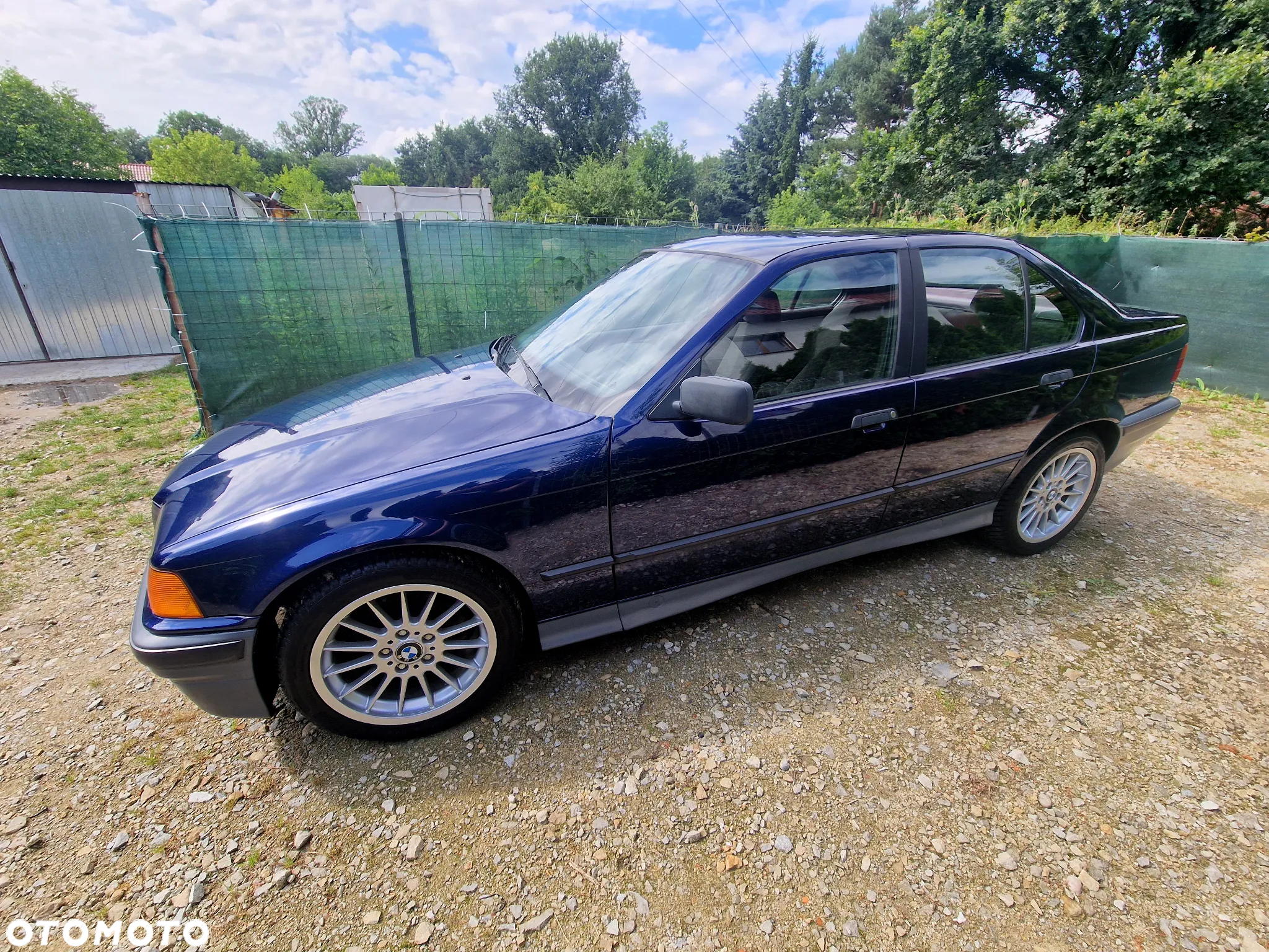 BMW Seria 3 318i - 34