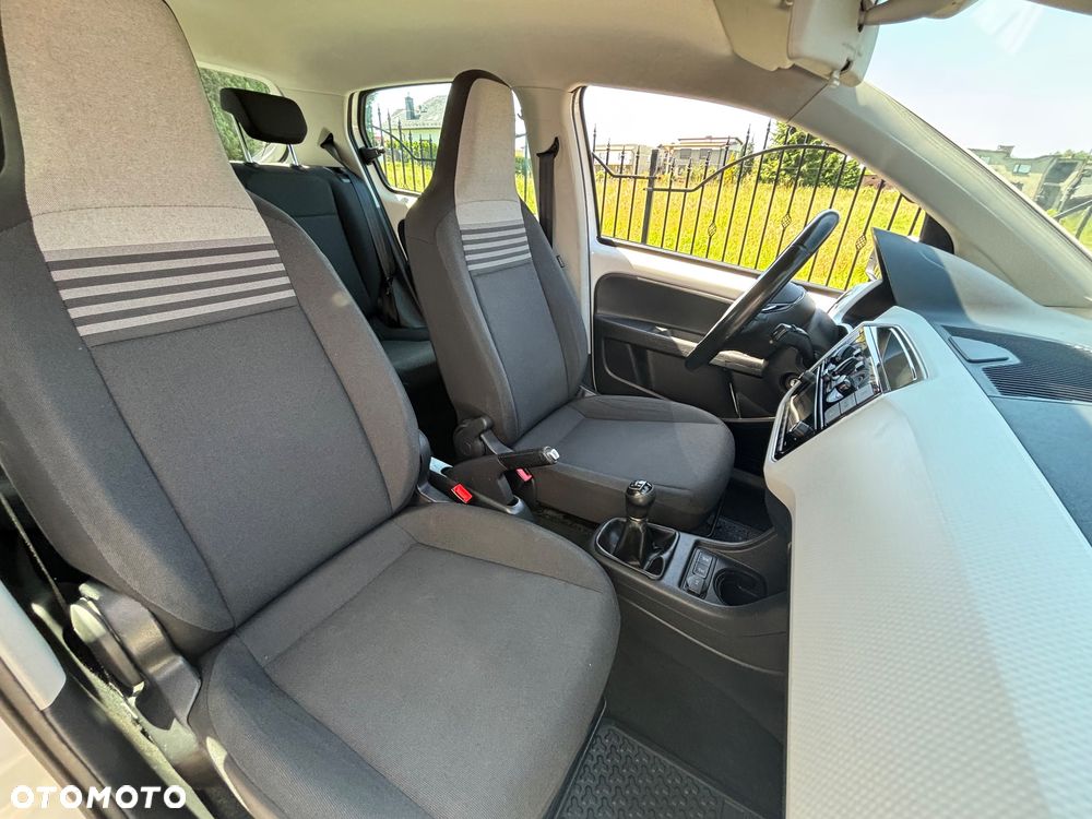 Volkswagen up! 1.0 high - 7