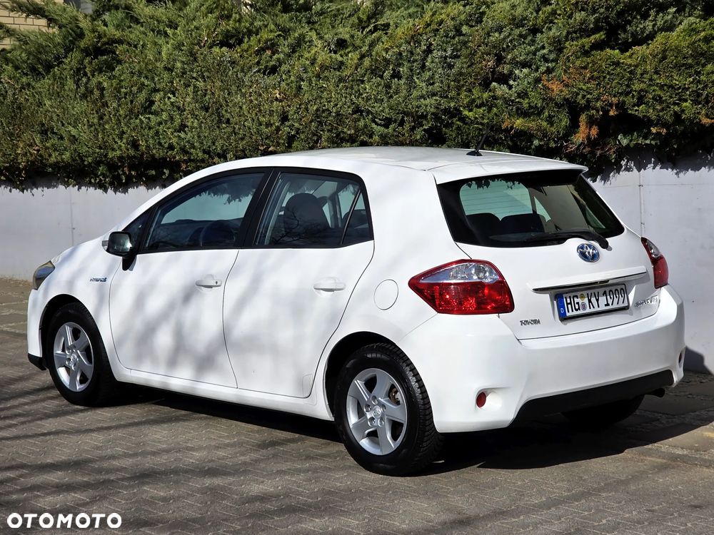 Toyota Auris 1.8 HSD Luna - 5