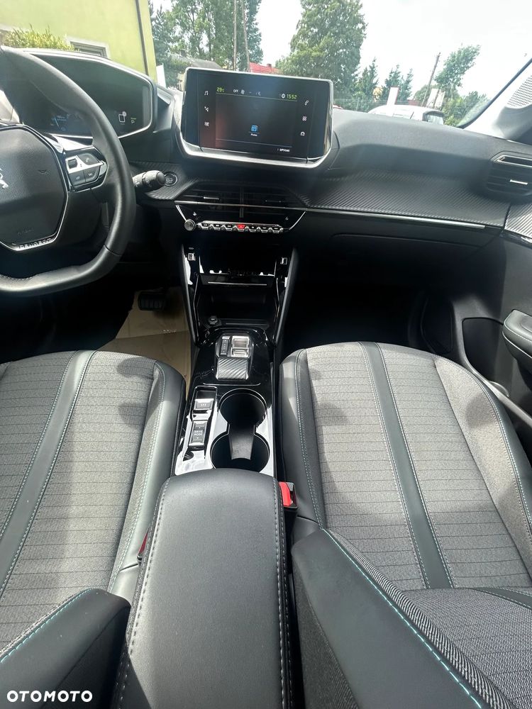 Peugeot 208 Elektromotor 136 Allure+ - 22
