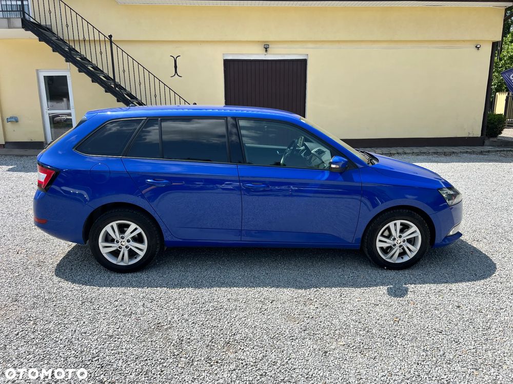 Skoda Fabia 1.0 TSI Style Color DSG - 5