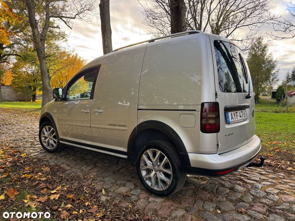 Volkswagen Caddy Cross Trendline 4Motion DSG - 4