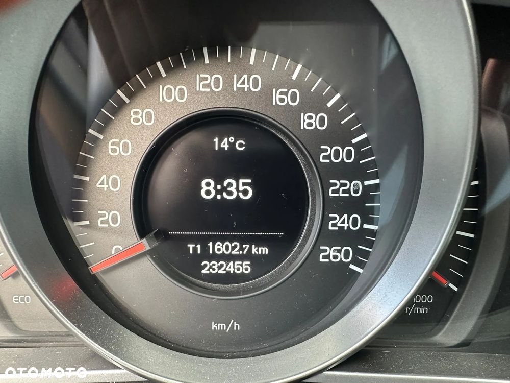 Volvo V40 D3 Summum - 12
