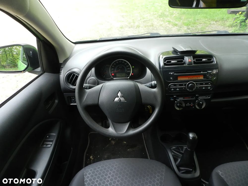 Mitsubishi Space Star - 7