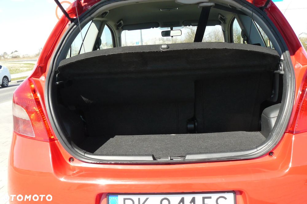 Toyota Yaris - 13